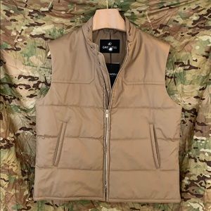 BNWT Grenfell Vest / Gilet, SZ 42, Beige